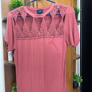 Daytrip Mauve Crochet Accent Blouse